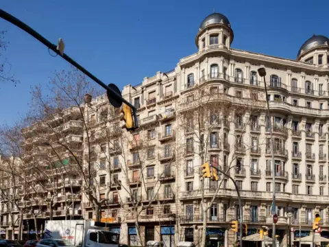 Feelathome Gran Via Apartment - Photo 1