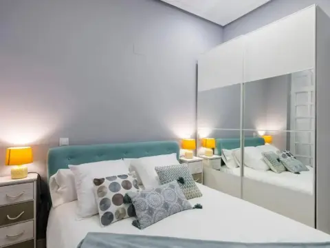 Flaring New Apartment next to Gran Via by Batuecas - Photo 4