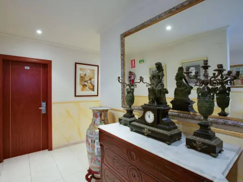 Forum - Photo 2