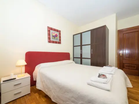 Gestión de Alojamientos Rooms - Guest House - Photo 3