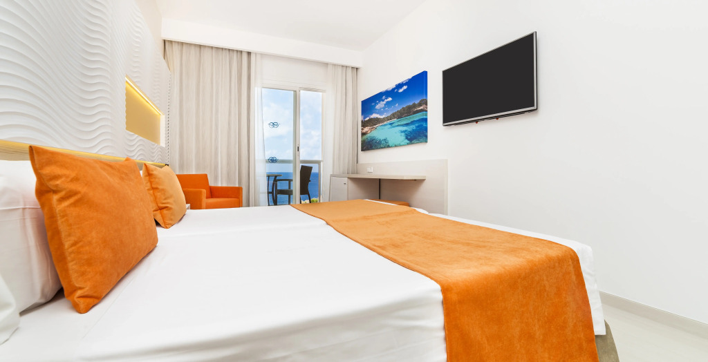 Globales Almirante Farragut - Photo 4