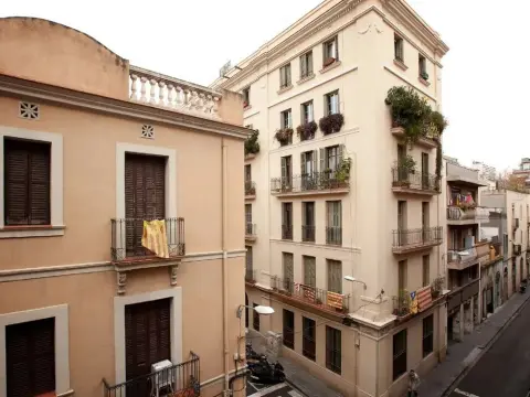 Nextdoor Gracia Barcelona 2 - Photo 1