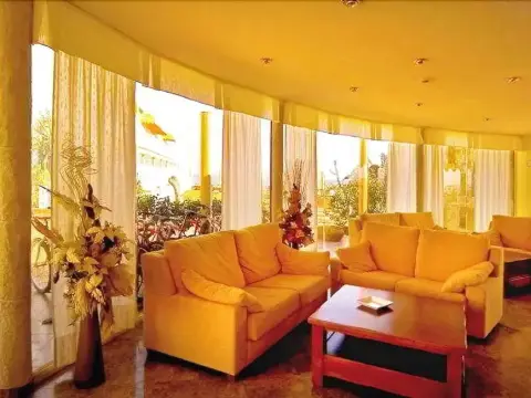 Gran Hotel Natura - Photo 2
