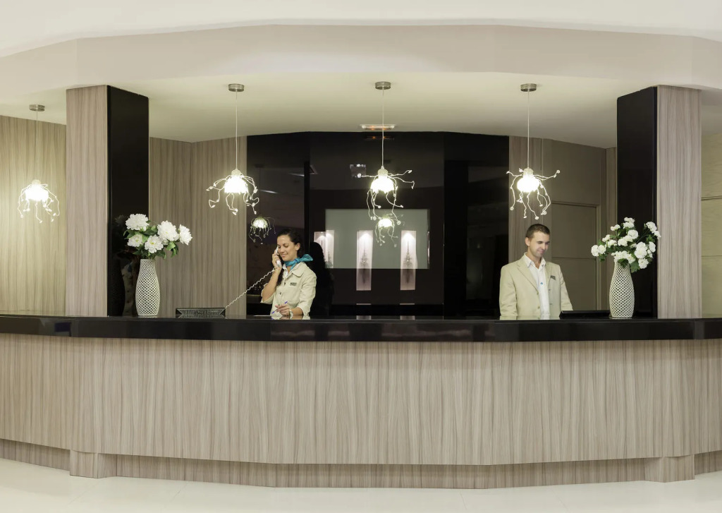 H10 White Suites — Adults Only - Foto 2