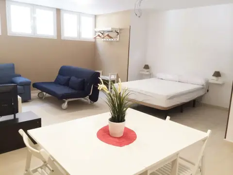 Holidays2Malaga Terrace Center Apartments - Photo 4