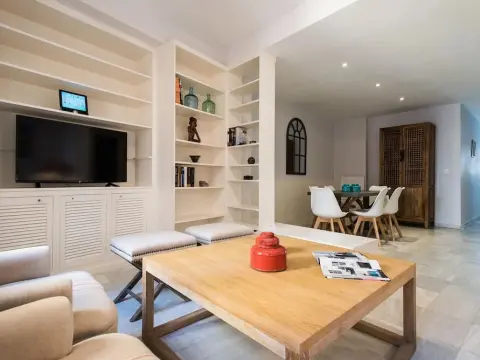 HommyHome Cerrajería - Superb Apartment - Photo 2