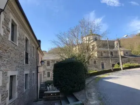 Hosp.Ext.Monasterio Samos - Photo 1