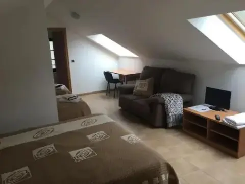 Hosp.Ext.Monasterio Samos - Photo 2