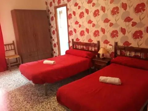 Hostal Alcorisa - Photo 4