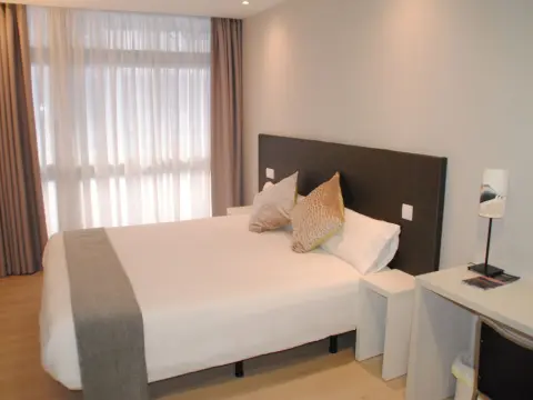 Hostal Aslyp 114 - Photo 2