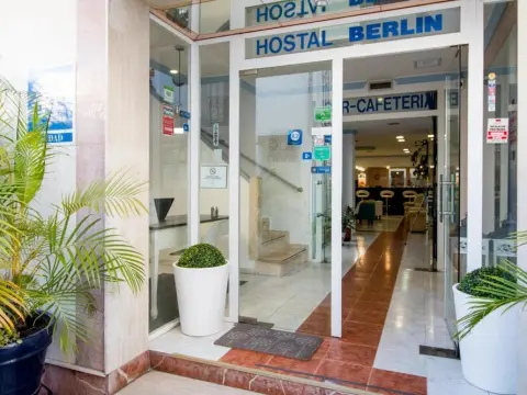 Hostal Berlin - Photo 1
