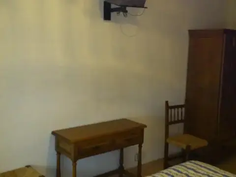 Hostal Botafumeiro - Photo 4