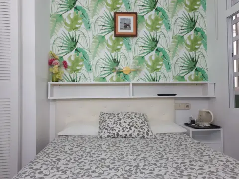 Hostal Casa Chueca - Photo 2