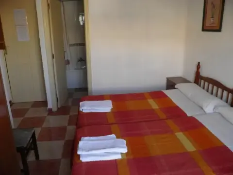 Hostal Center - Photo 4