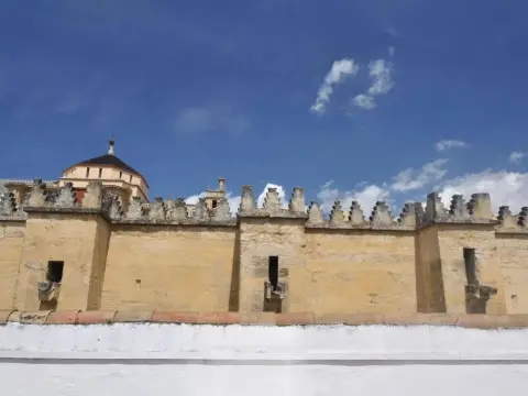 Hostal el Triunfo - Photo 1
