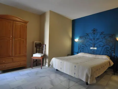 Hostal el Triunfo - Photo 4