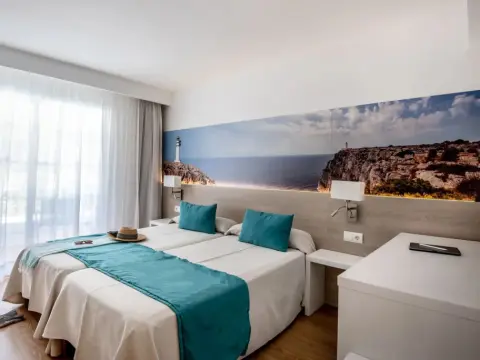 Hostal Es Pi - Photo 3