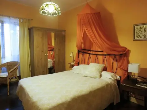 Hostal Gartxenia - Photo 2