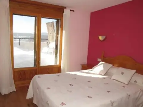 Hostal Gudar - Photo 4