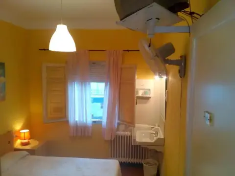 Hostal Lleida - Foto 1