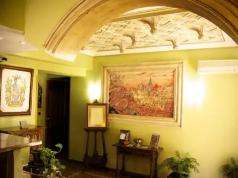 Hostal Los Guerreros - Photo 2