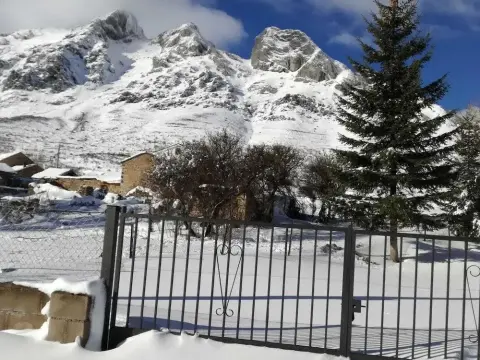 Hostal Mesón González - Foto 4