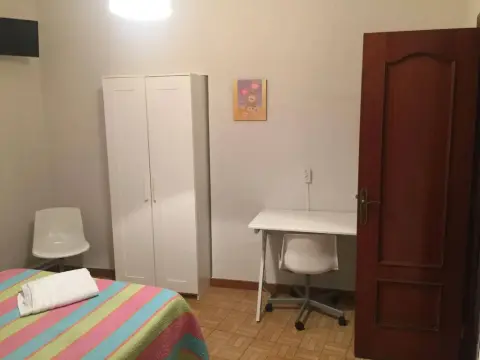Hostal Murcia - Photo 4