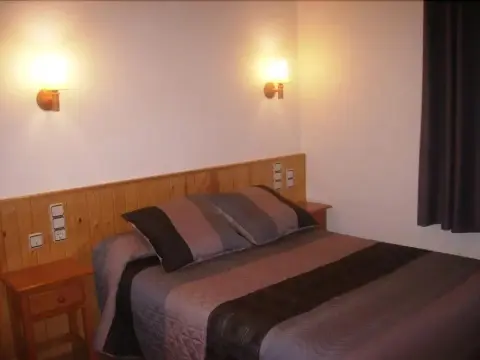 Hostal Pernalle - Photo 4