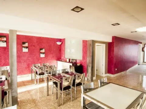 Hostal Restaurante Casti - Photo 2