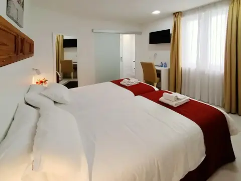 Hostal Royal Cruz - Photo 4