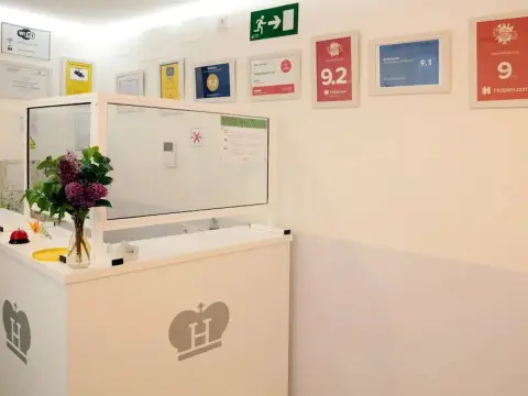 Hostal Royal Cruz - Photo 2