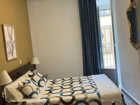 Hostal Sonsoles Madrid Centro - Photo 4