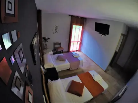 Hostal Turbon - Photo 2