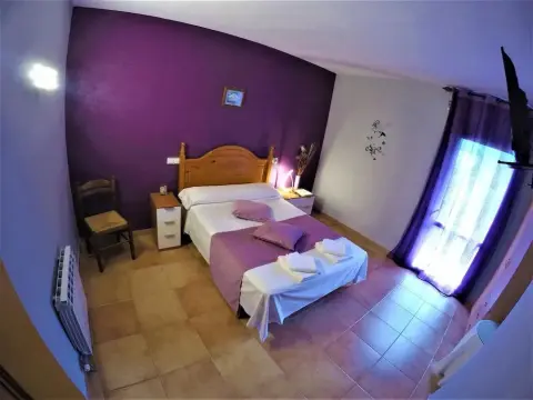 Hostal Turbon - Photo 3