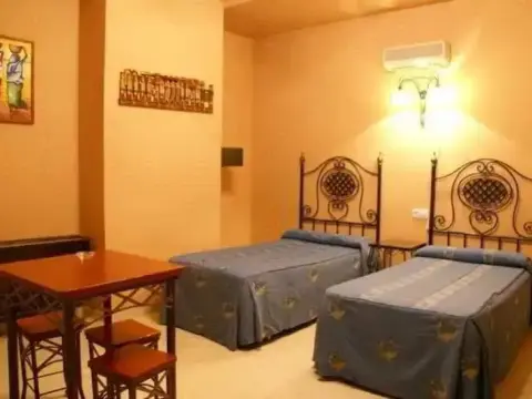 Hostal Zurbaran - Foto 4