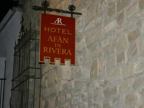 Hotel Afan de Rivera - Photo 1