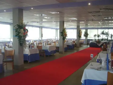 Hotel Alfinden - Photo 2