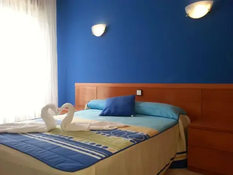 Hotel Azcona - Photo 3