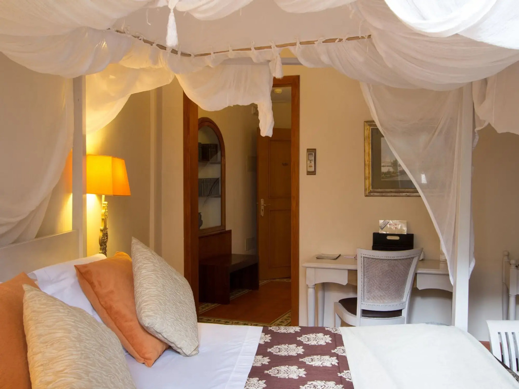 Hotel Can Abril - Photo 3