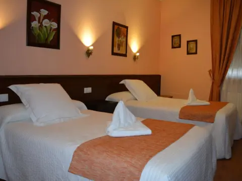 Hotel Casa Reboiro - Photo 2