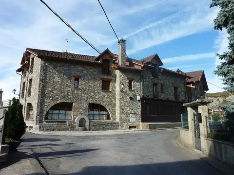 Hotel Casbas - Photo 1