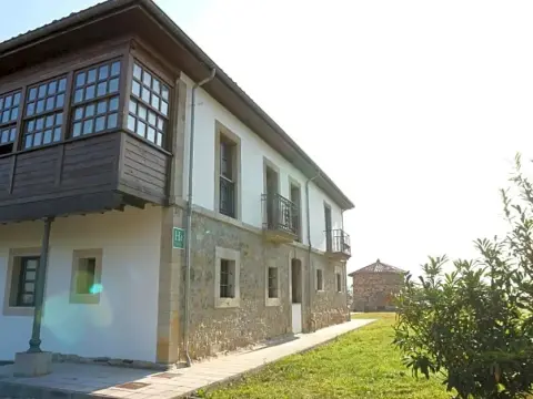 Hotel Casona Cuervo - Photo 1