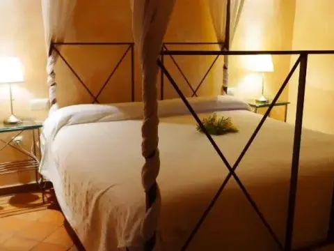 Hotel Castell de Gimenelles - Photo 3
