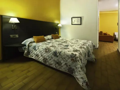 Hotel Castillo de Ateca - Photo 3