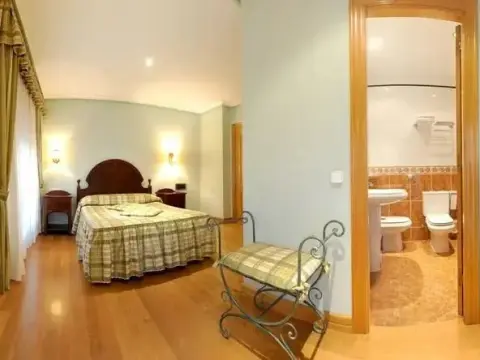 Hotel Cornellana - Photo 3