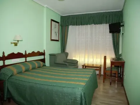 Hotel Dolusa - Photo 2