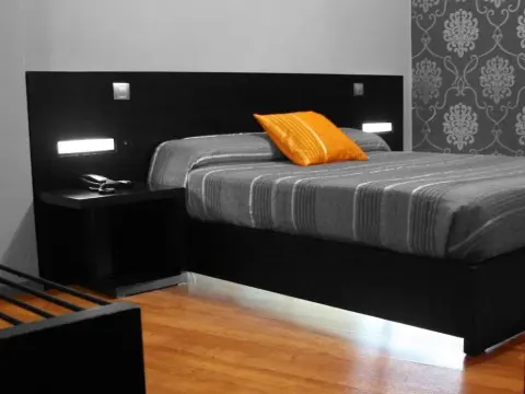 Hotel El Palacio - Photo 4