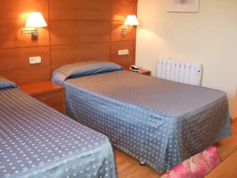 Hotel Entresierras - Photo 3
