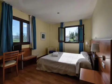 Hotel Ibaigune - Photo 2