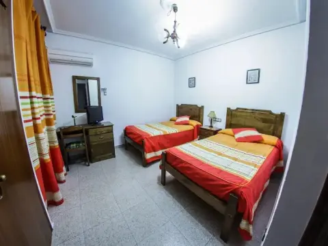 Hotel Ibérica - Photo 3